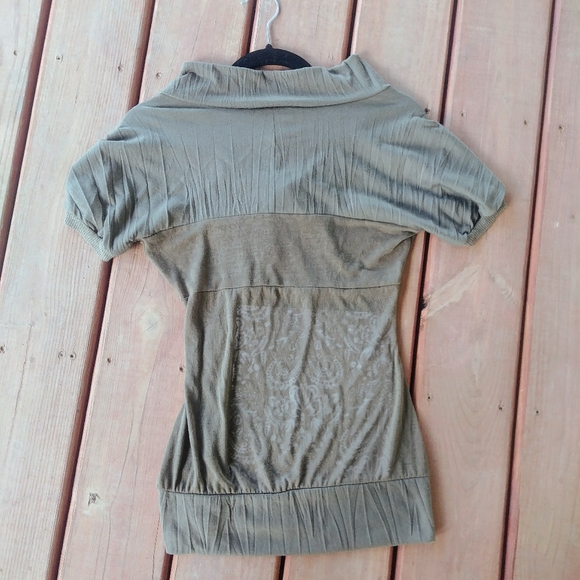 BKE Army Green Semi Sheer Huntress Top - Picture 4 of 7